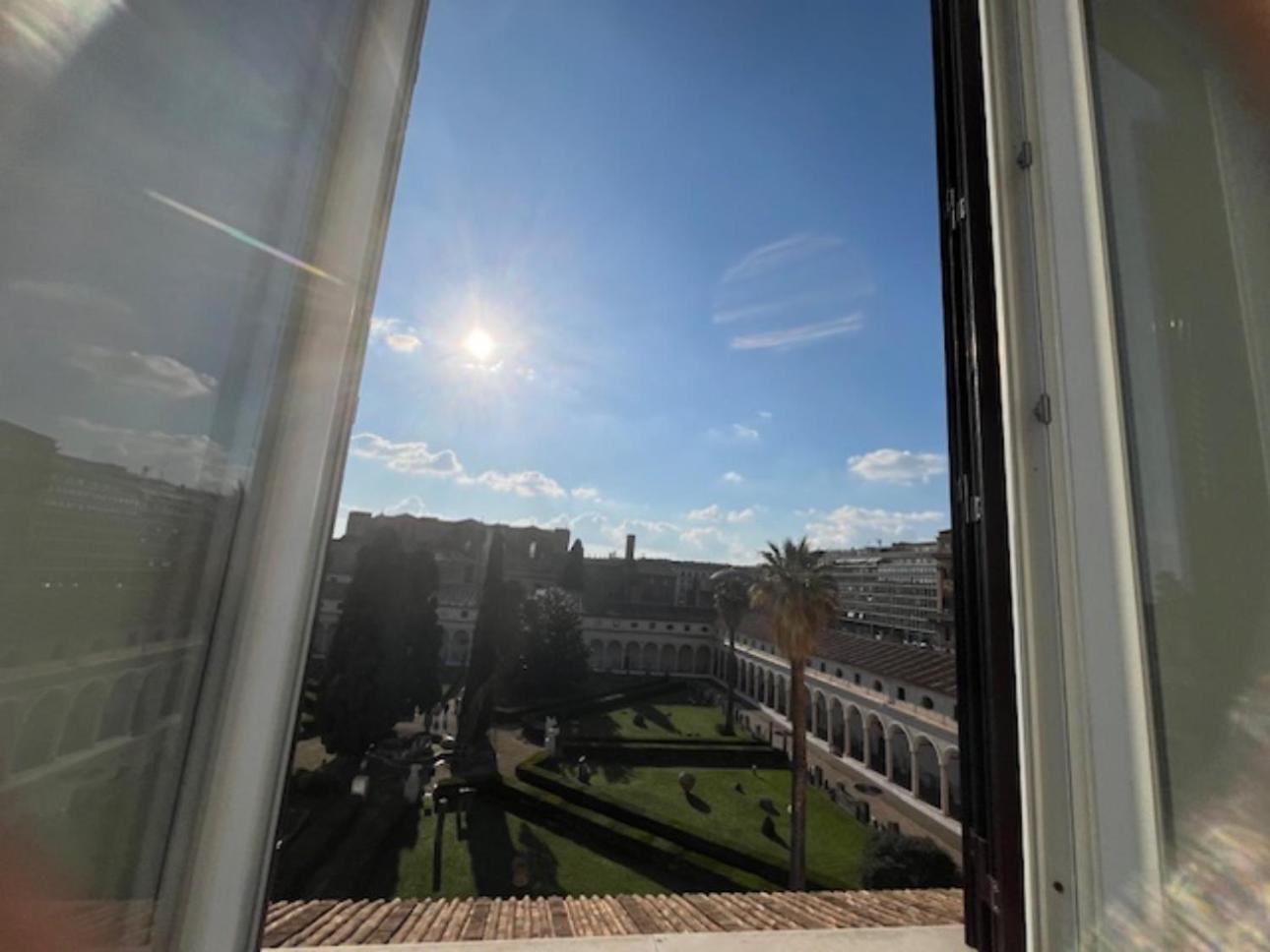 Affittacamere X2 Con Magnifica Vista Sul Chiostro Di Michelangelo E Le Terme Di Diocleziano *